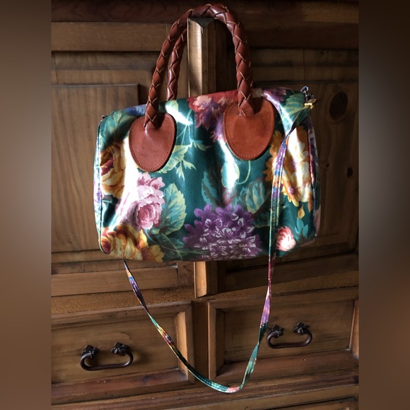 Nordic House Designs Bags Nordic House Designs Nyc Bag Poshmark